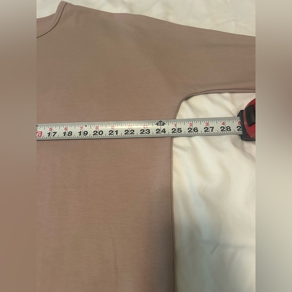 SPANX Sweatshirt Tan Perfect Length 3/4 Dolman Sleeve Top Womens Size S Neutral - Picture 4 of 10